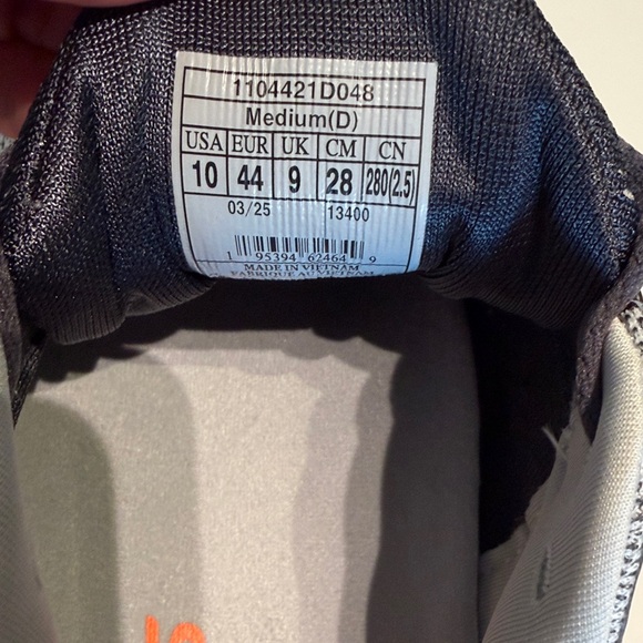 NEW BROOKS Ghost 17 Running Shoe Men’s Size 10 - Picture 8 of 8